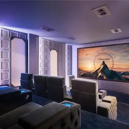 Luxury Apartamento Dn * 马尔韦利亚